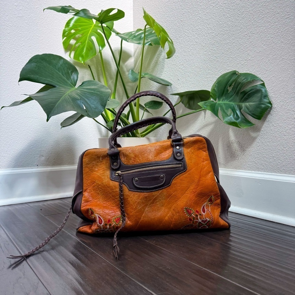 Francesco Biasia Distressed Leather Balenciaga-Like Bag Embroidered Top Handle